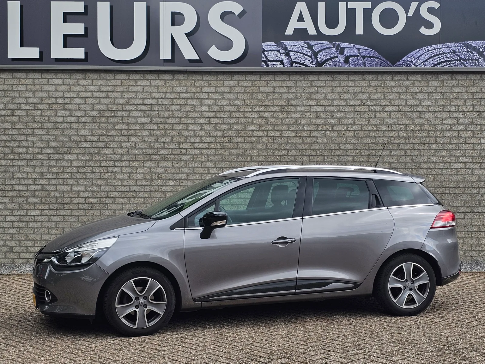 Renault Clio (2014) — foto 1
