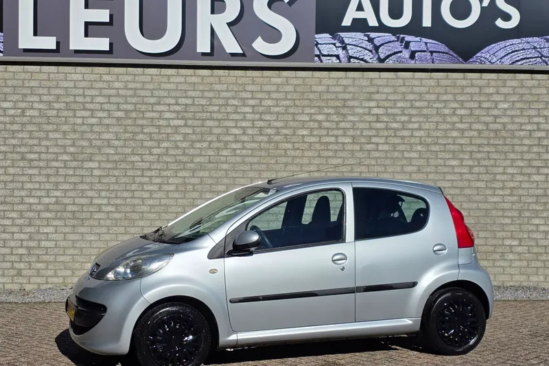 Peugeot 107 (2007)