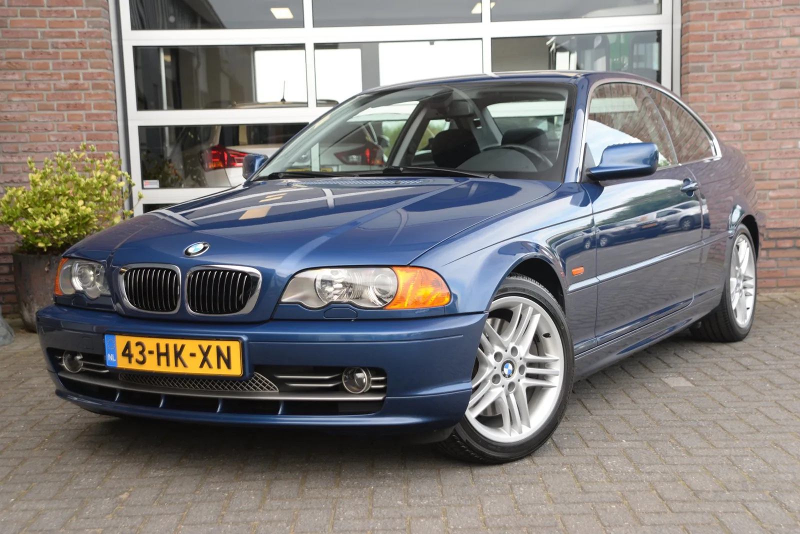 BMW 3-Serie (2001) — foto 1