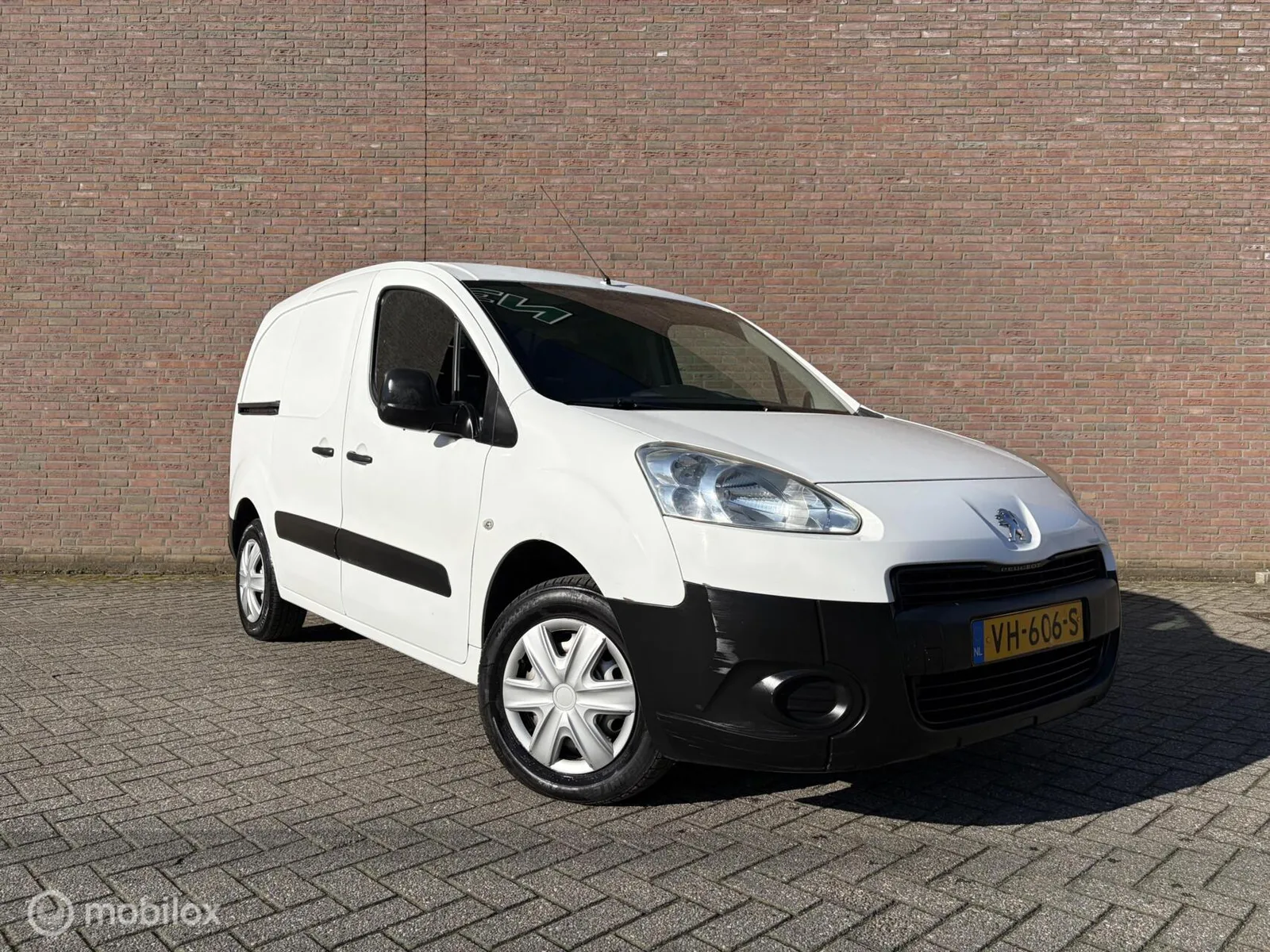Peugeot Partner (2014) — foto 1