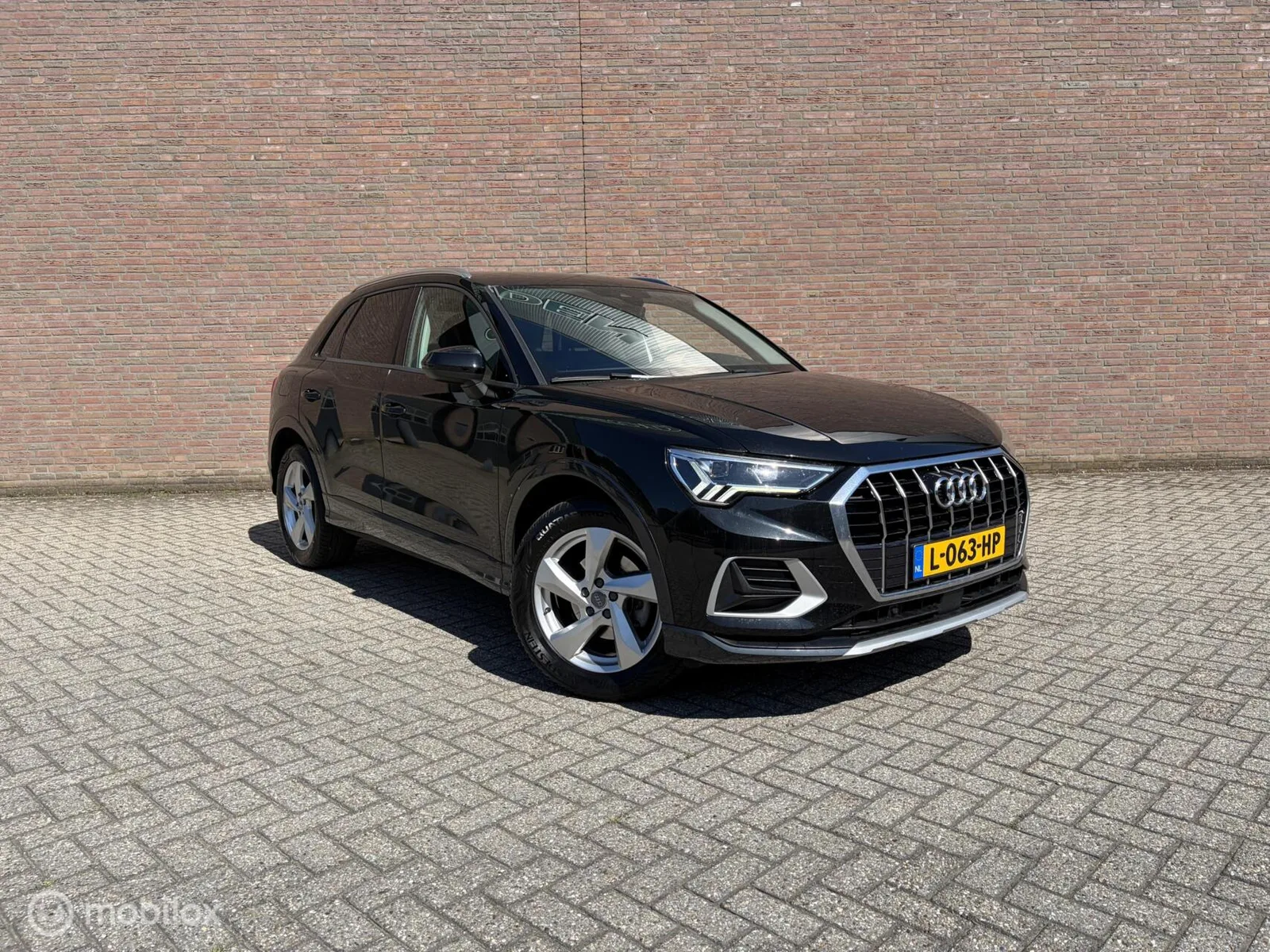 Audi Q3 (2020) — foto 1
