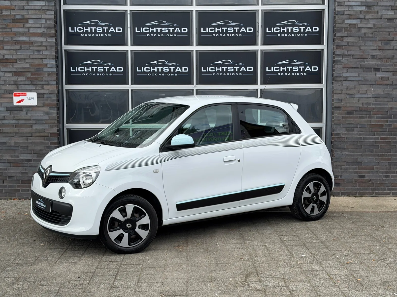 Renault Twingo (2017) — foto 1