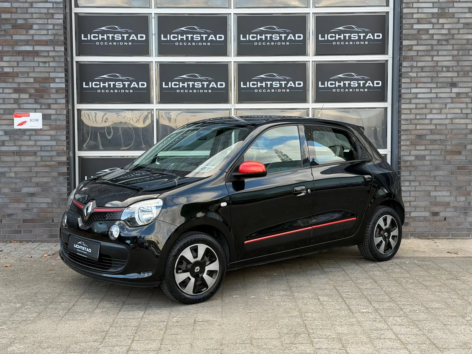 Renault Twingo (2015) — foto 1