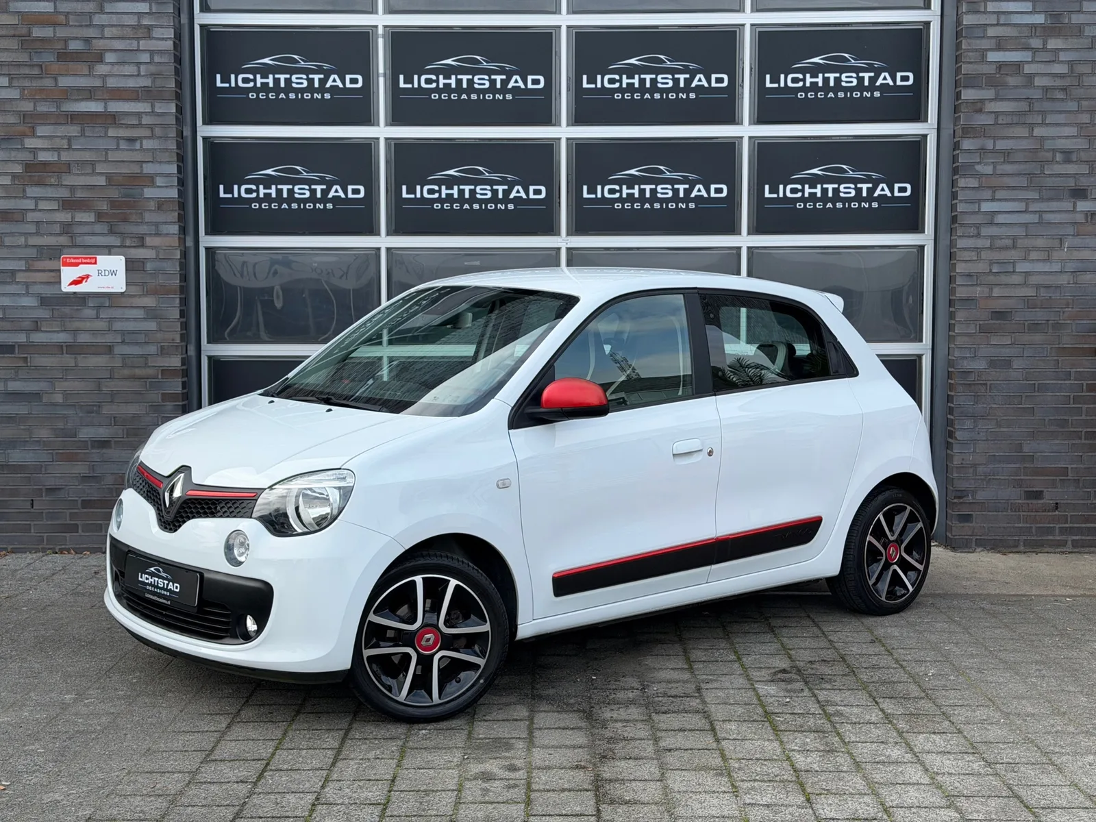 Renault Twingo (2014) — foto 1