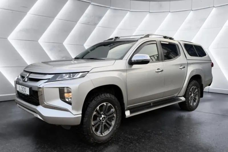 Mitsubishi L200 (2020)