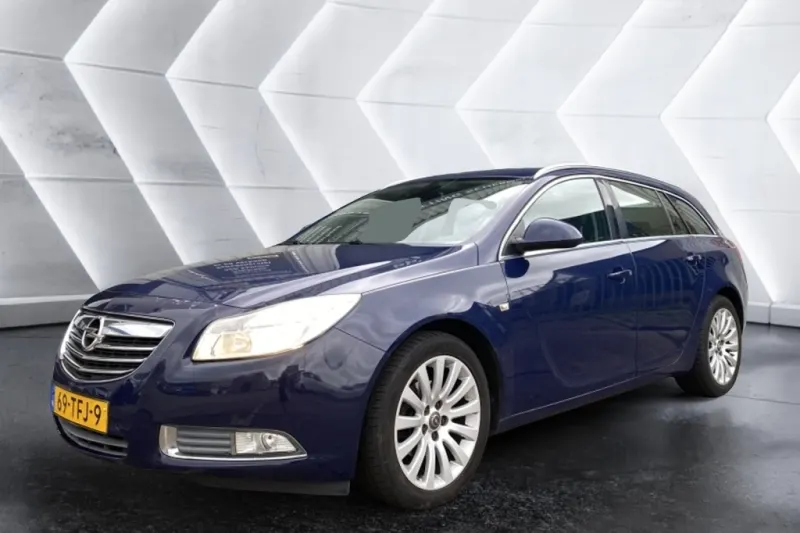 Opel Insignia Sports Tourer (2012)