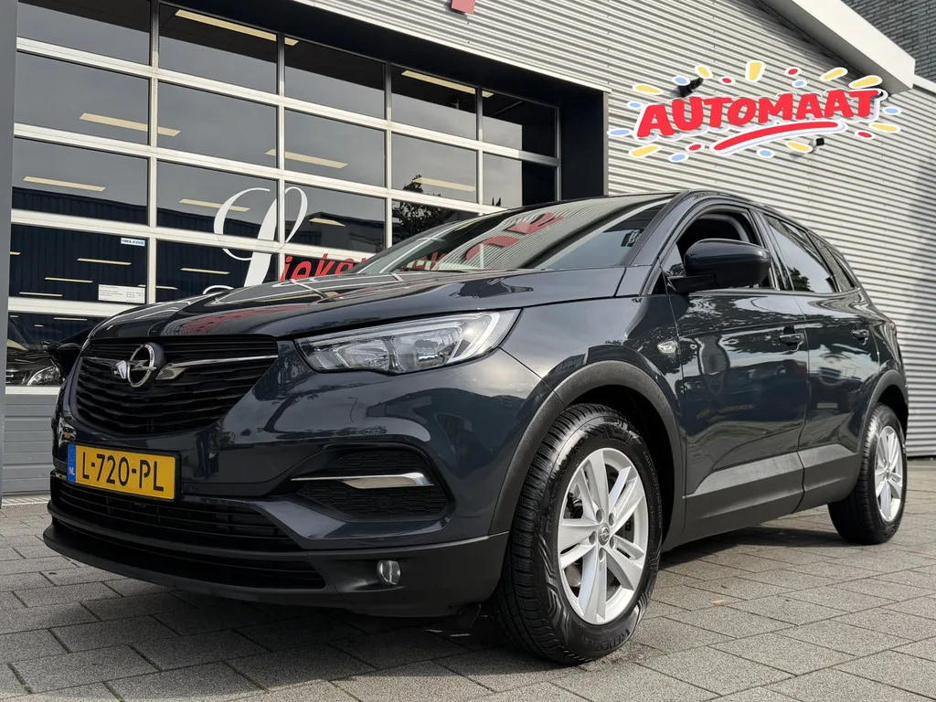 Opel Grandland X (2019) — foto 1