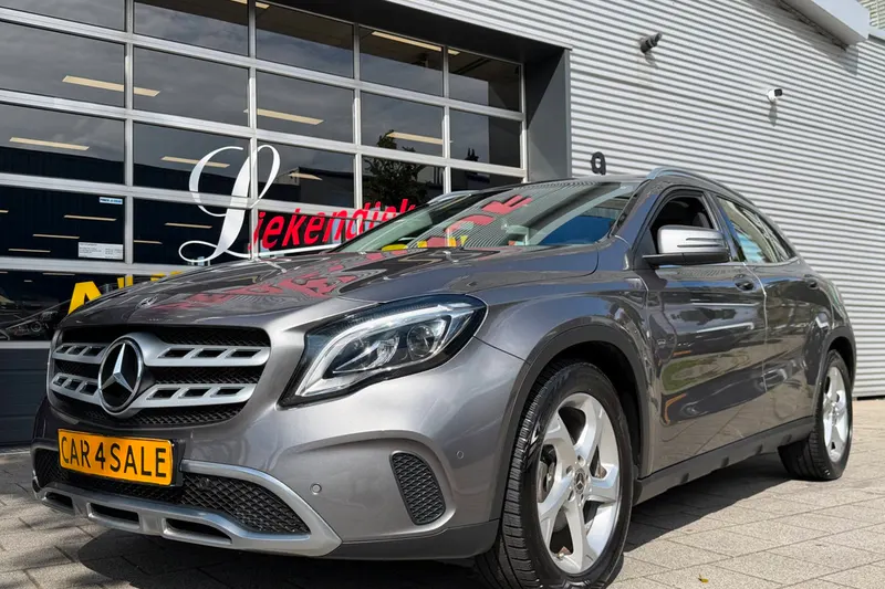 Mercedes-Benz GLA (2019)
