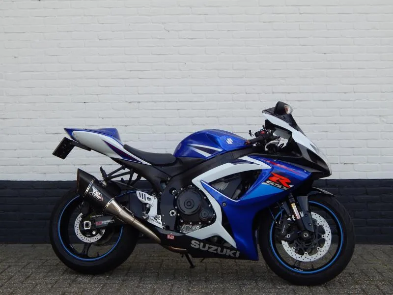 Suzuki GSX-R750 (2007) — foto 1