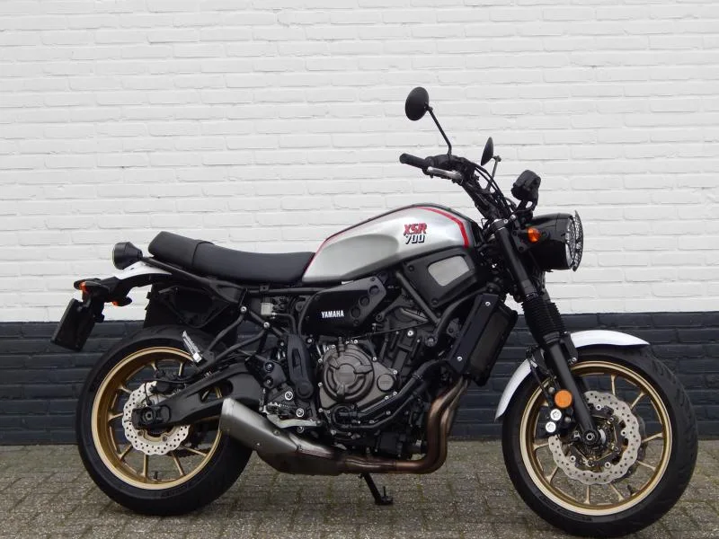 Yamaha XSR 700 Xtribute (2020) — foto 1