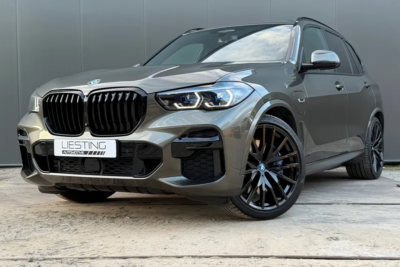 BMW X5 (2022)