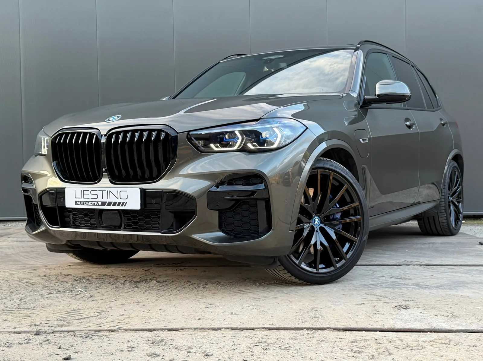 BMW X5 (2022) — foto 1