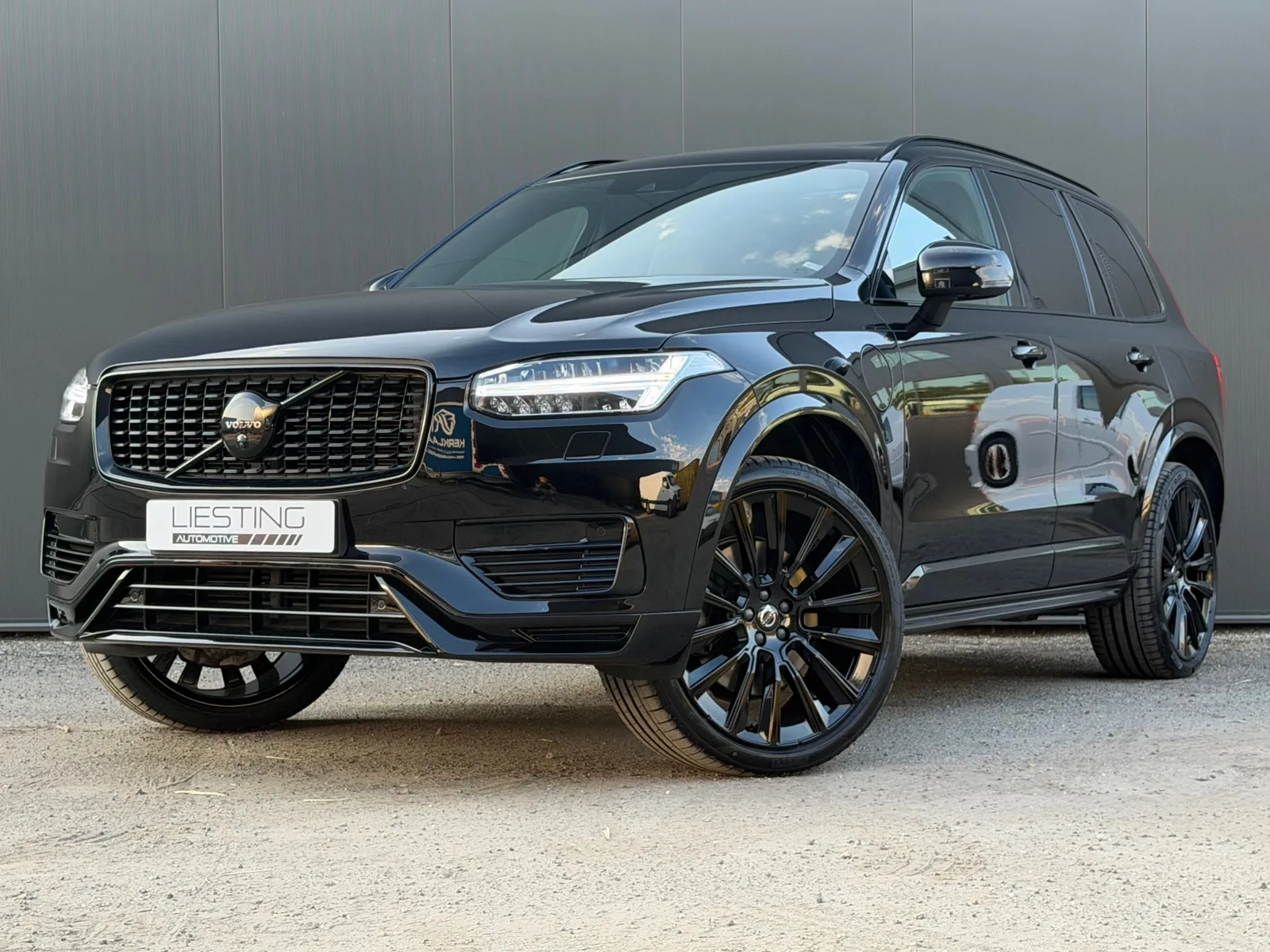 Volvo XC90 (2022) — foto 1