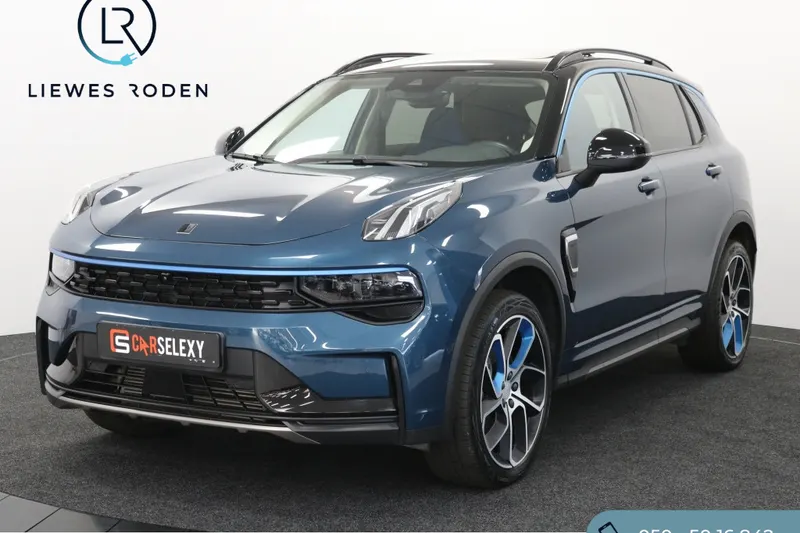 Lynk & Co 01 (2022)