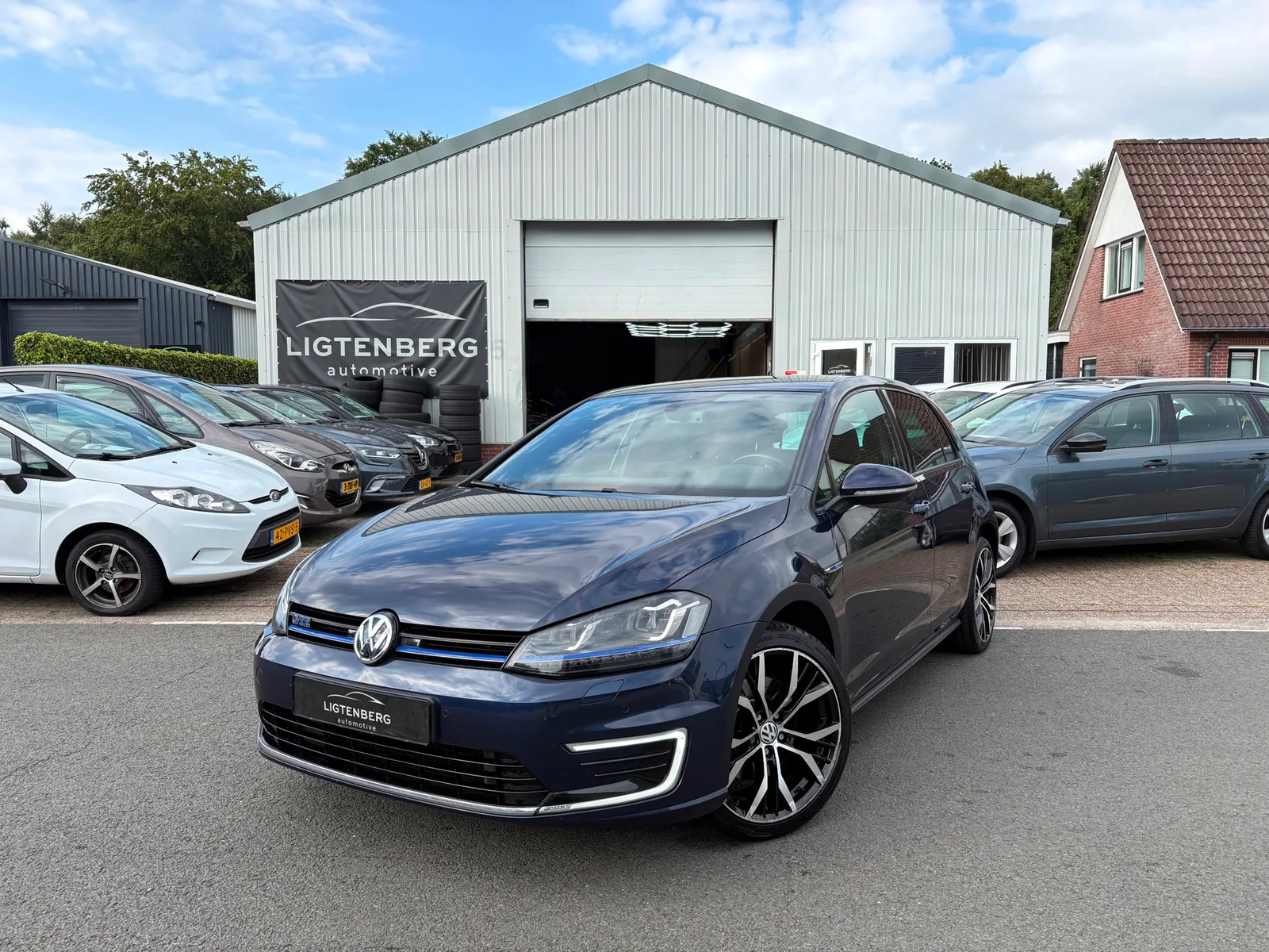 Volkswagen Golf (2015) — foto 1