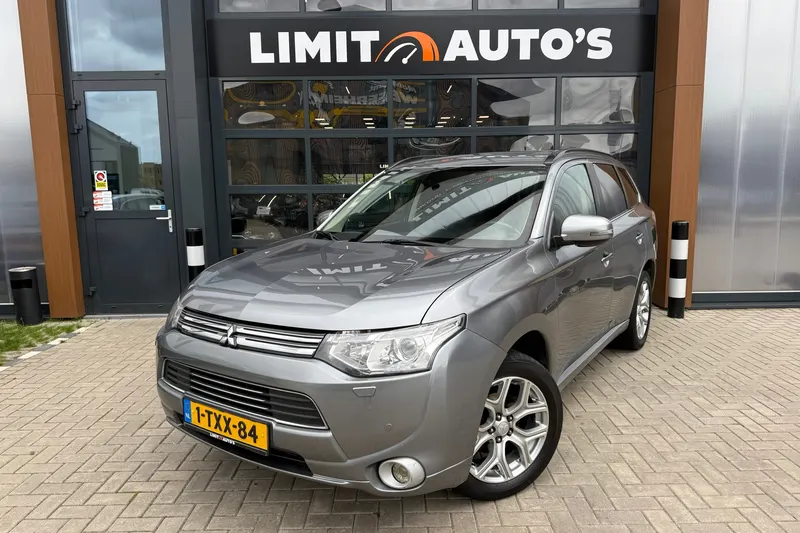 Mitsubishi Outlander (2014)