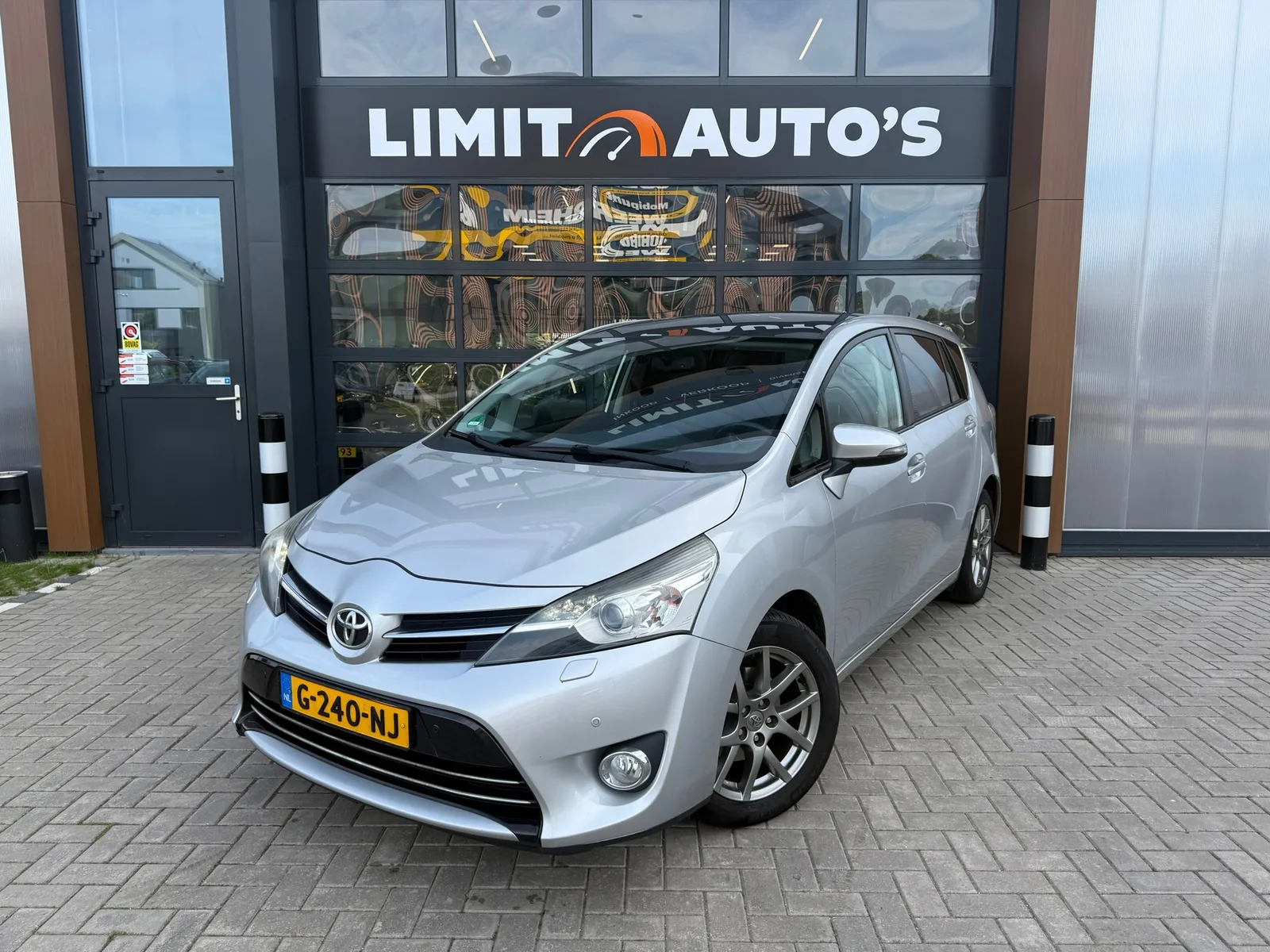 Toyota Verso (2013) — foto 1