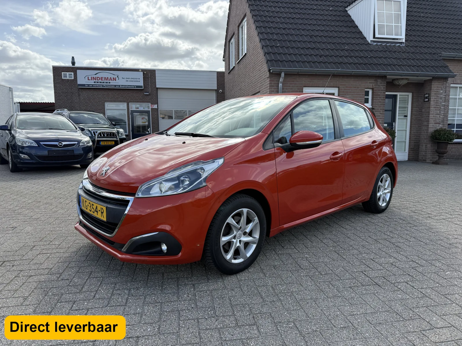 Peugeot 208 (2016) — foto 1