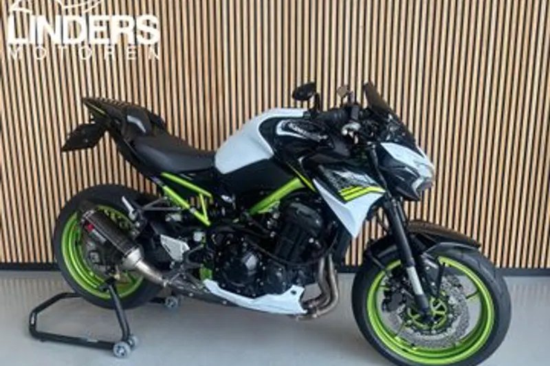Kawasaki Z900 (2021)