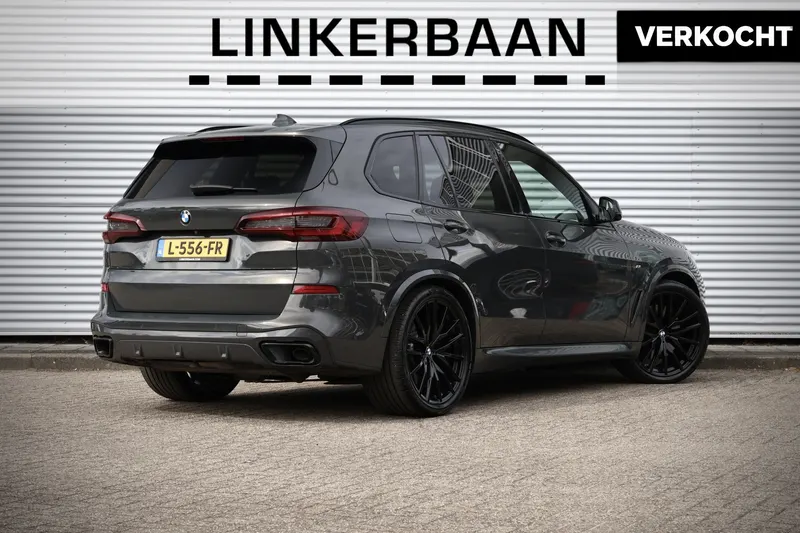 BMW X5 (2021)