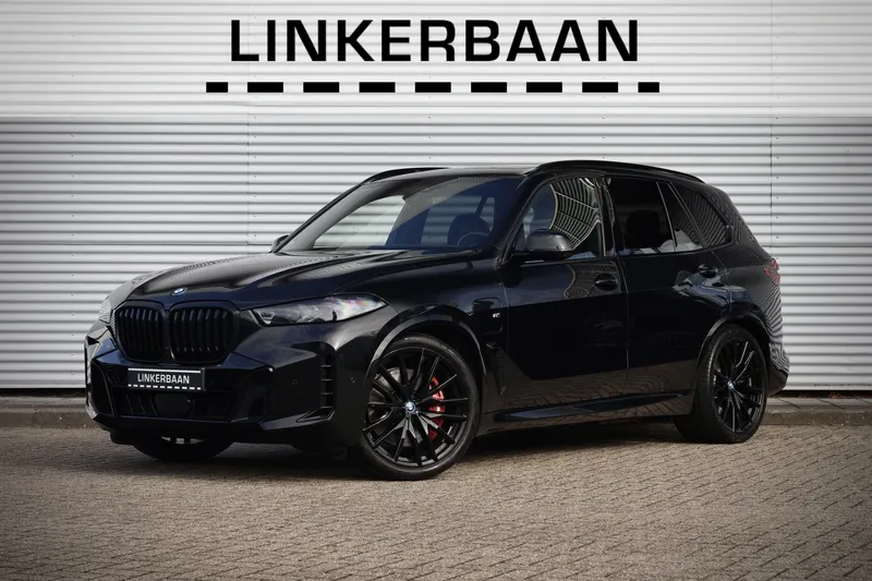 BMW X5 (2024)