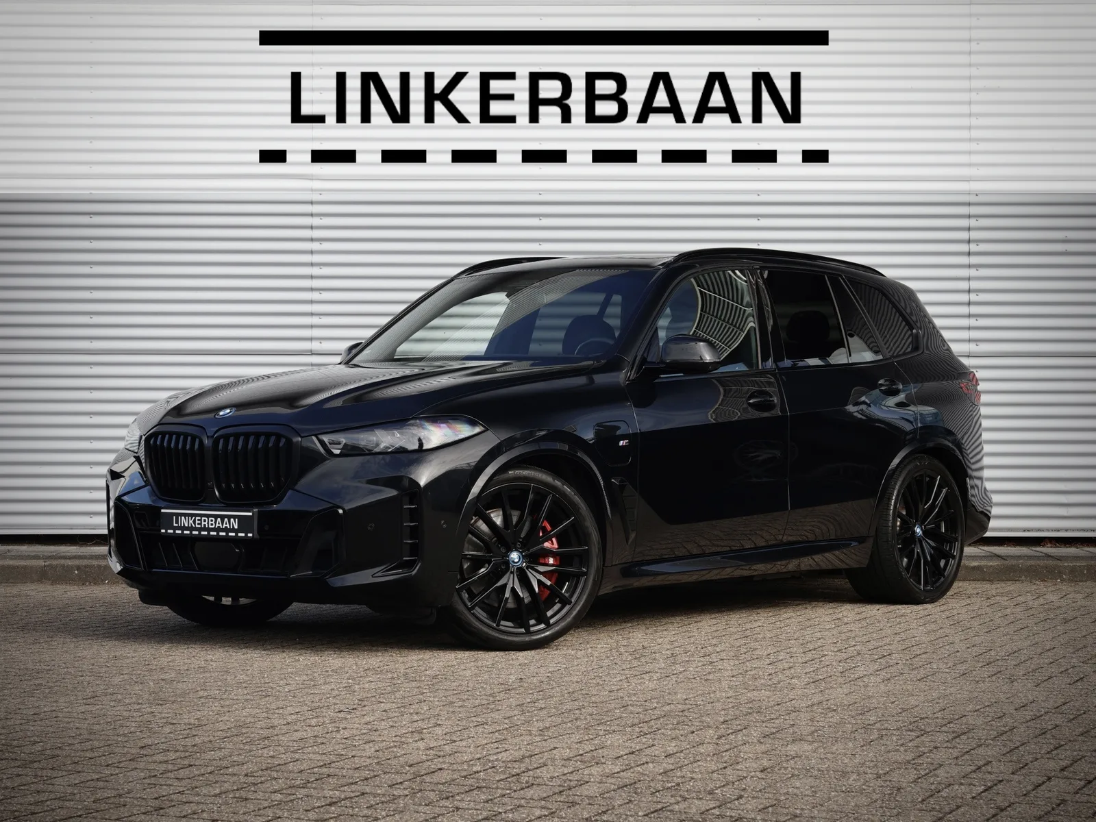 BMW X5 (2024) — foto 1