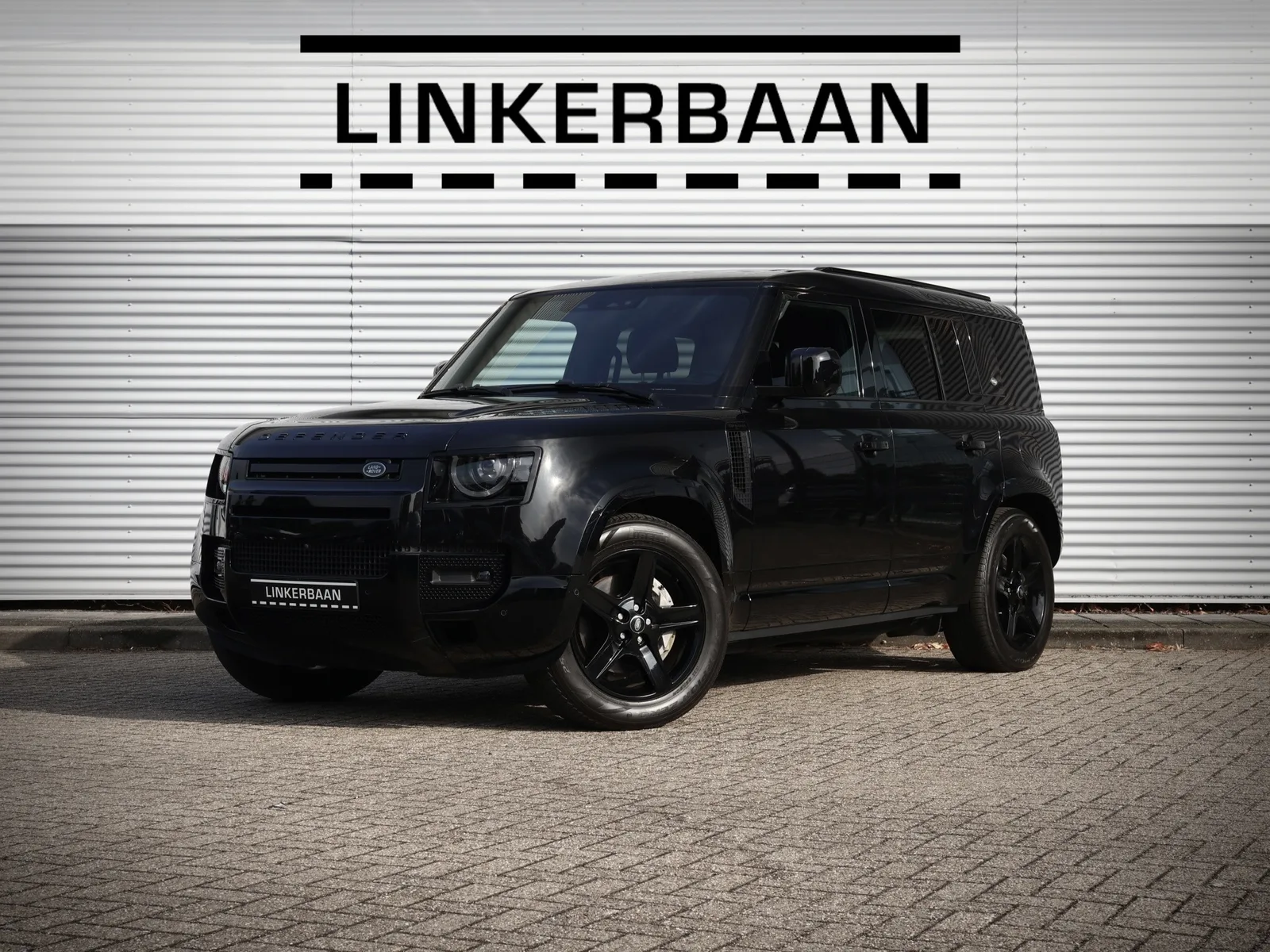 Land Rover Defender (2024) — foto 1