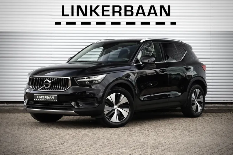Volvo XC40 (2021)