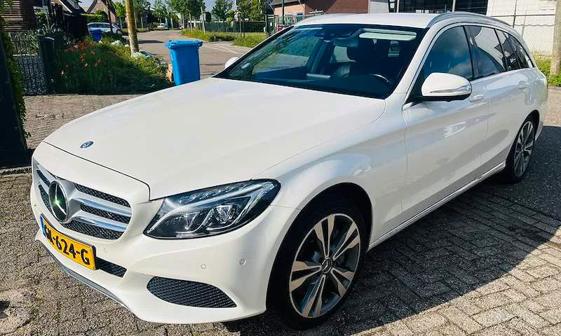 Mercedes-Benz C-Klasse (2015) — foto 1