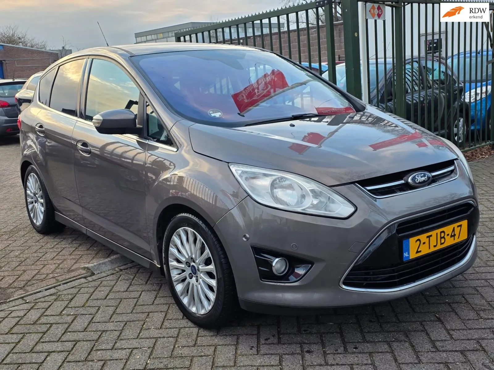 Ford C-Max (2013) — foto 1