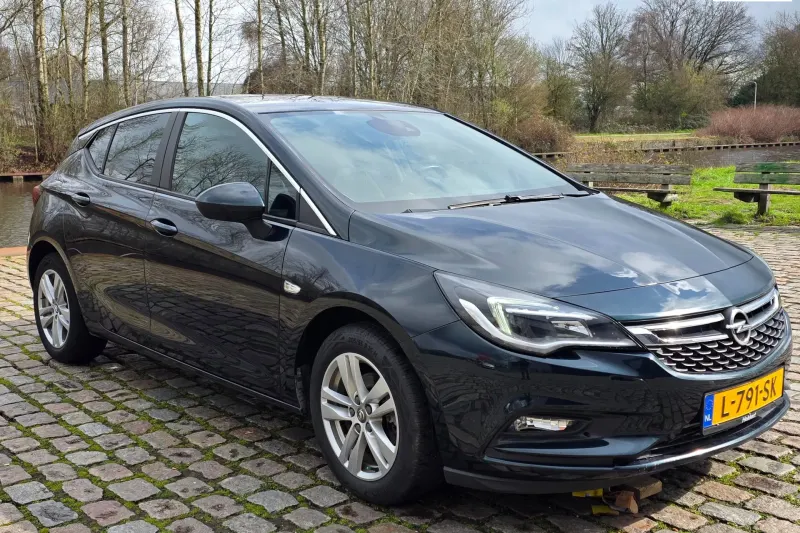 Opel Astra (2019)