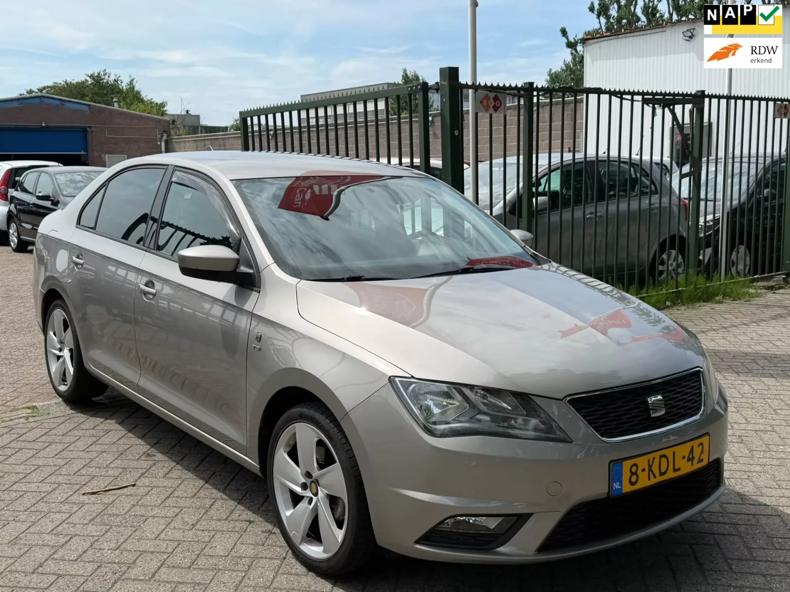SEAT Toledo (2013) — foto 1