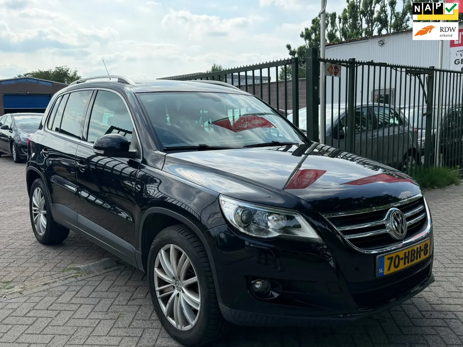 Volkswagen Tiguan (2008) — foto 1