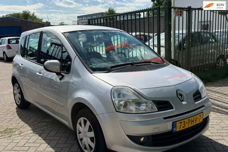 Renault Grand Modus (2011)