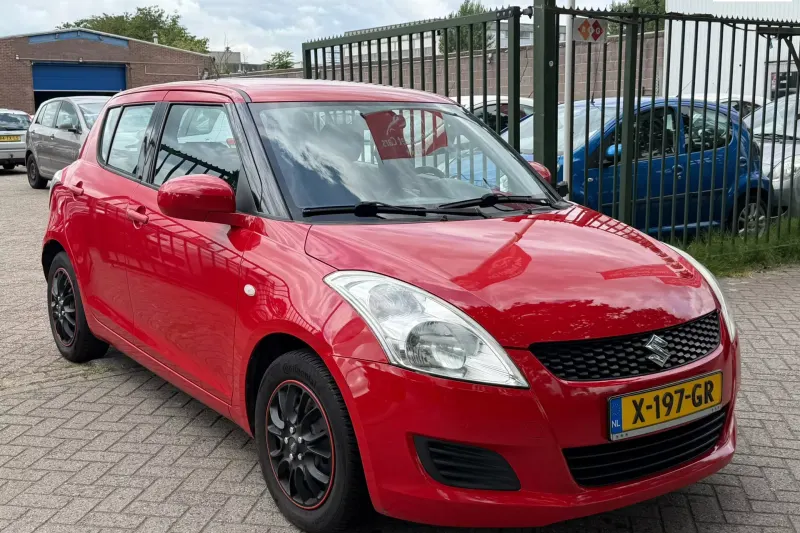 Suzuki Swift (2012)