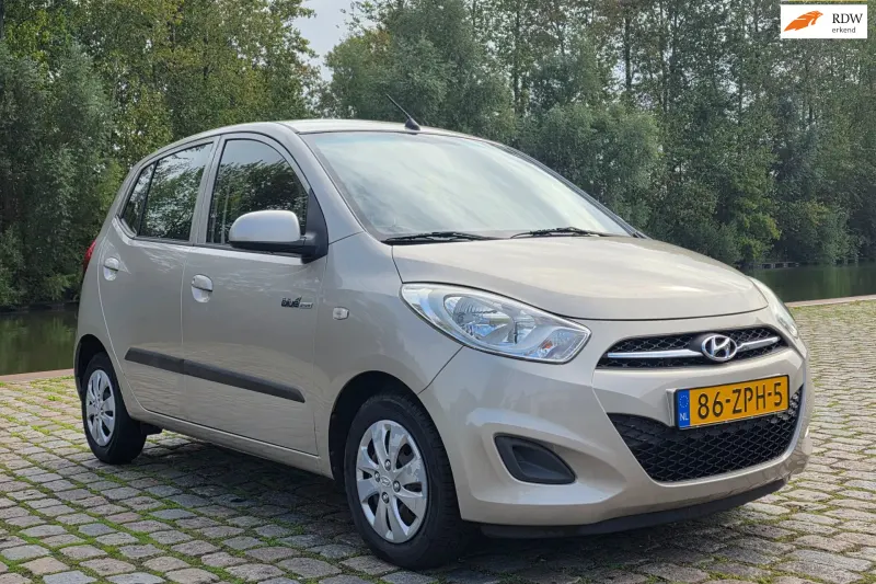 Hyundai i10 (2013)