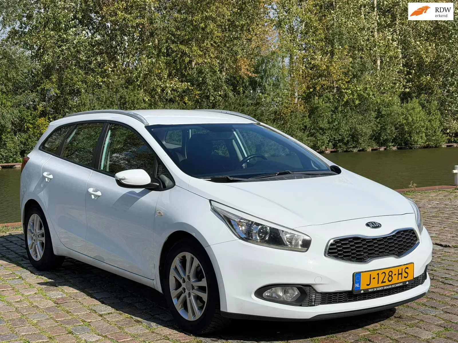 Kia Ceed (2014) — foto 1