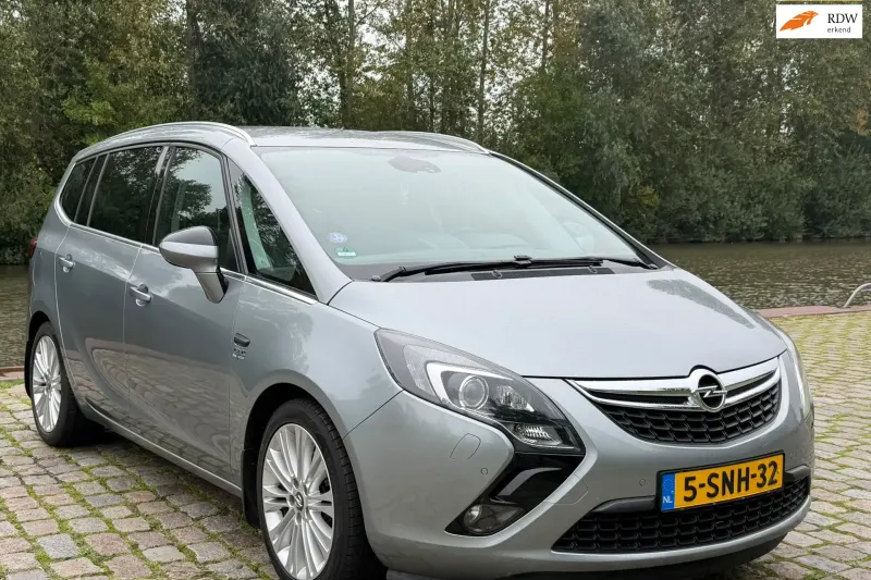 Opel Zafira (2013)