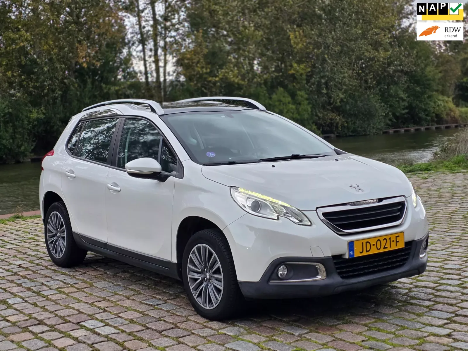 Peugeot 2008 (2016) — foto 1
