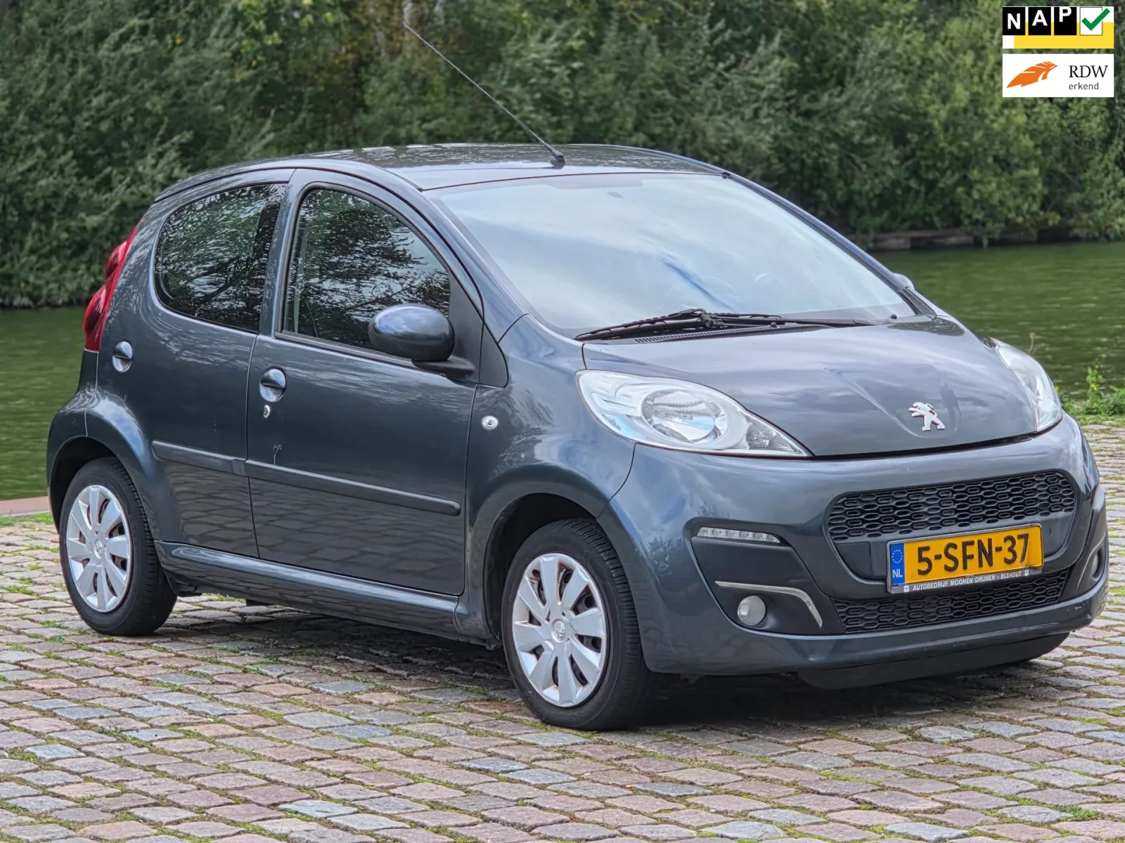 Peugeot 107 (2013) — foto 1