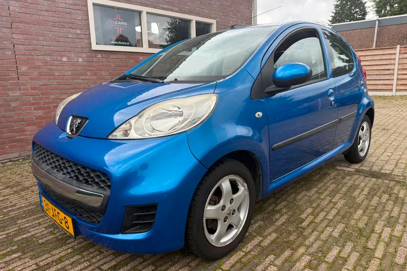 Peugeot 107 (2009)