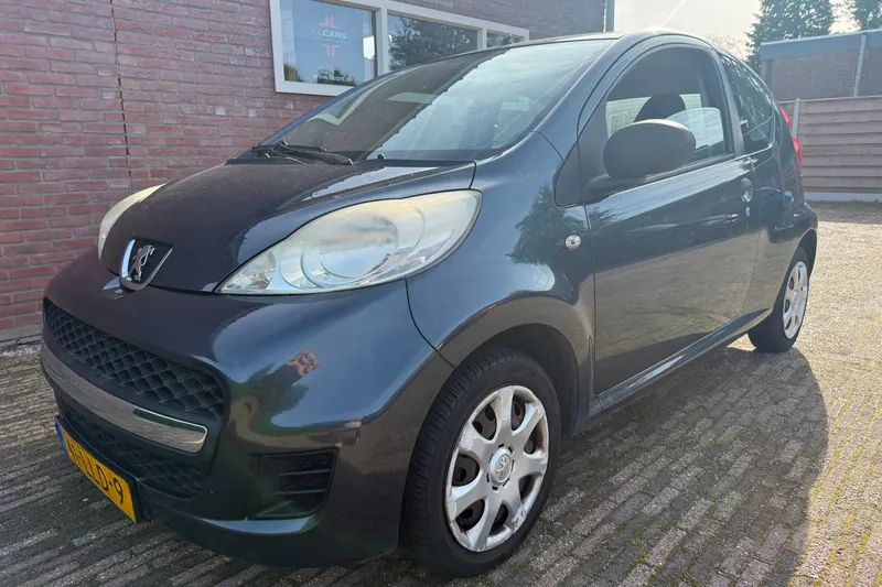 Peugeot 107 (2010)