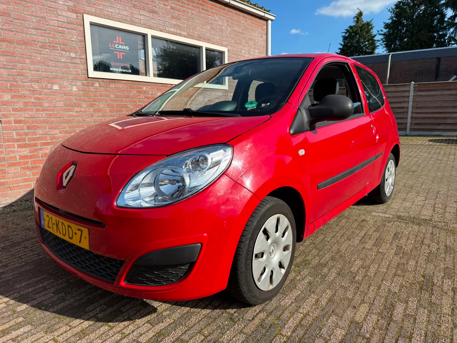Renault Twingo (2009) — foto 1