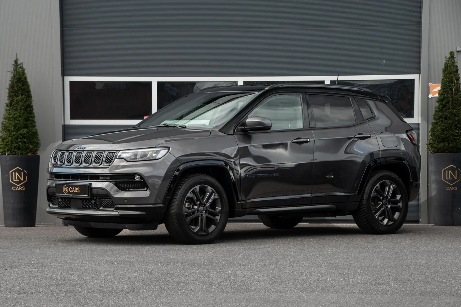 Jeep Compass (2021) — foto 1