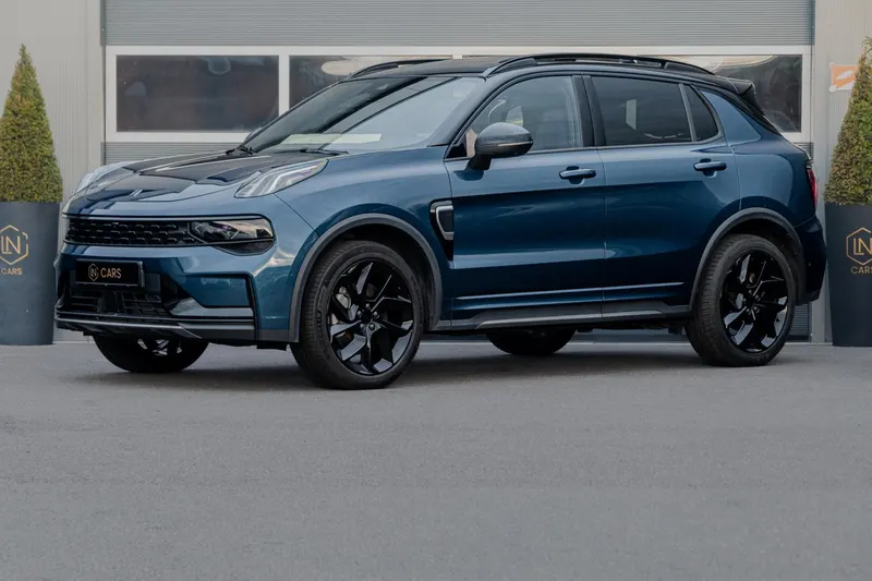 Lynk & Co 01 (2023)