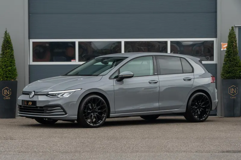 Volkswagen Golf (2021)
