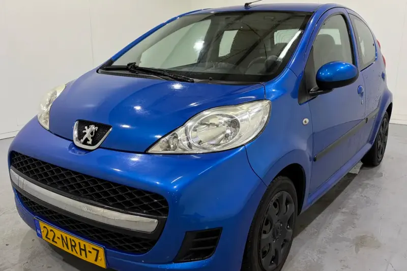 Peugeot 107 (2010)