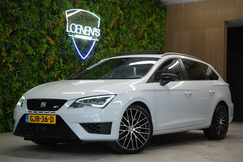SEAT Leon (2015)