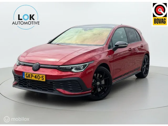 Volkswagen Golf (2022) — foto 1