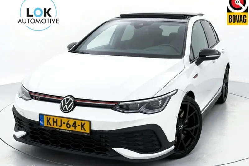 Volkswagen Golf (2023)